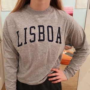 Brandy Melville long sleeve shirt